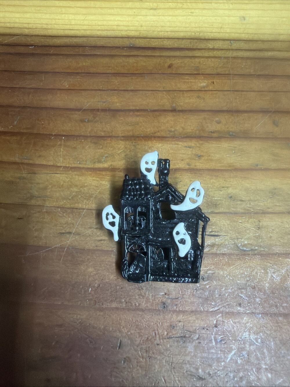 Vintage Halloween Pin Brooch Haunted House Ghosts Spooky Fall Autumn